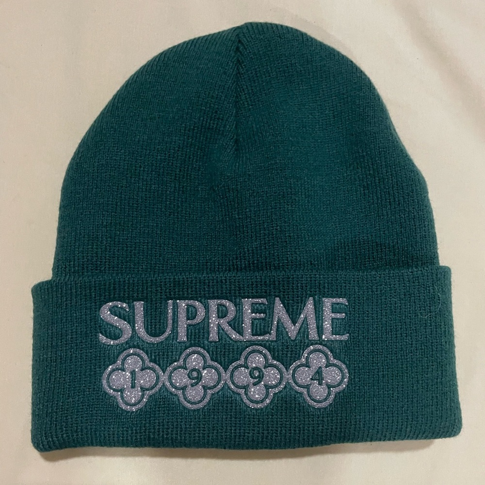 dark green supreme beanie